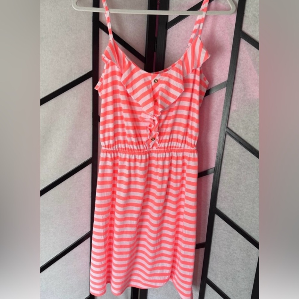 Lilly Pulitzer Callista Neon Orange White
Stripe Ruffle Dress size Large